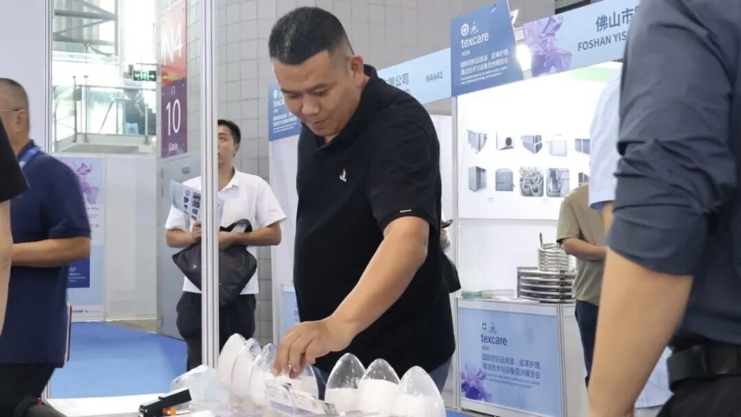采购商详细了解偏硅酸钠产品